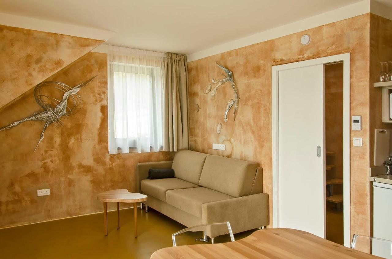 Apartmany Modrinova Archa S Privatni Saunou Vaclavov u Bruntalu Dış mekan fotoğraf